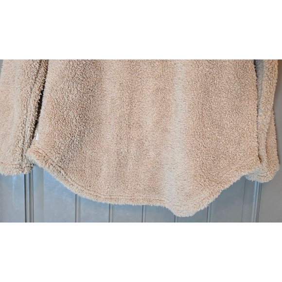 Women's Koolaburra by UGG Sherpa Fleece Pullover - Picture 11 of 14